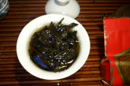 肉桂可以用紫砂壺沖泡嗎，紫砂壺能泡武夷巖茶肉桂用嗎？