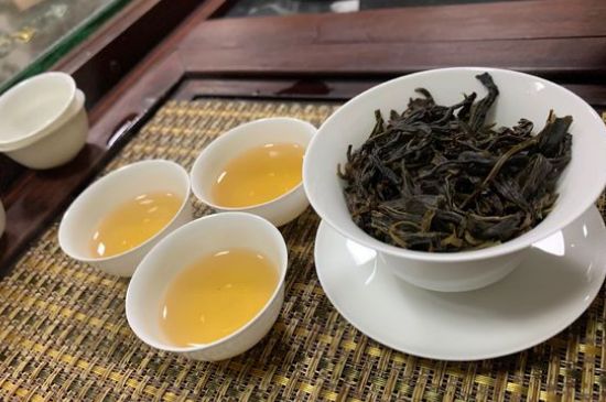 哪些茶適合泡功夫茶，功夫茶應(yīng)該配什么茶葉