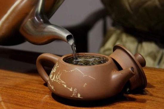 各類茶的注水方式，不同的茶泡茶時怎么注水