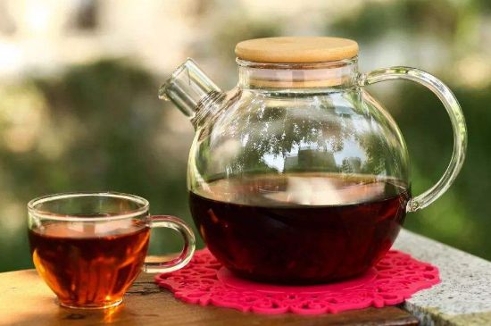 蒸茶和煮茶還有泡茶有什么區(qū)別，泡茶煮茶蒸茶哪個好喝？