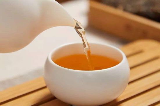 泡好的茶水放冰箱能保存多久，泡好的茶冷藏放多久？