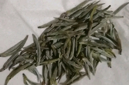 過期茶葉的八大妙用，過期的陳茶葉還能干什么用？