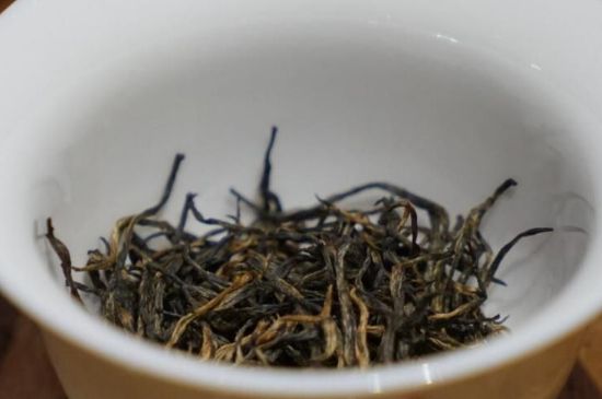怎樣鑒別金駿眉的好壞，金駿眉紅茶的鑒別方法