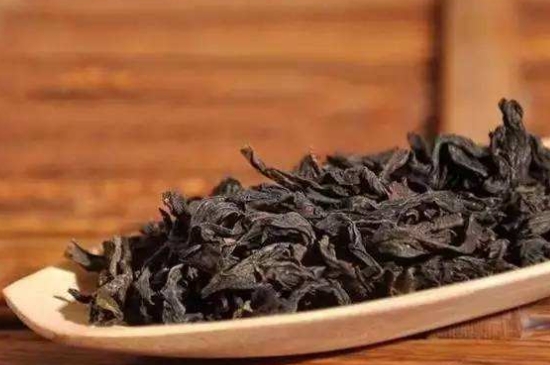 怎樣炭焙巖茶？揭秘武夷巖茶的炭焙技藝