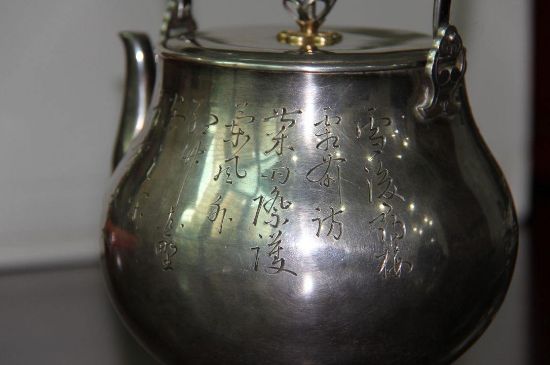 銀壺泡茶后為什么會(huì)變黑，銀壺內(nèi)膽發(fā)黑怎么辦