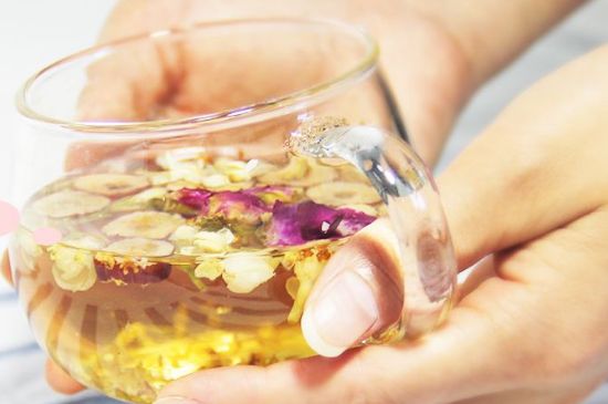 干桂花泡水，干桂花怎么泡水喝？