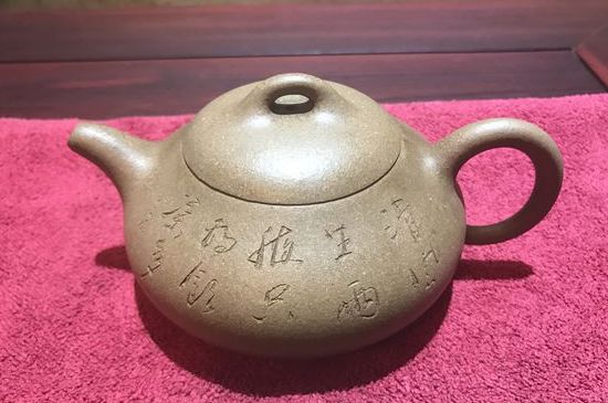 紫砂壺養(yǎng)10年后會(huì)是什么樣，紫砂壺養(yǎng)10年后圖片