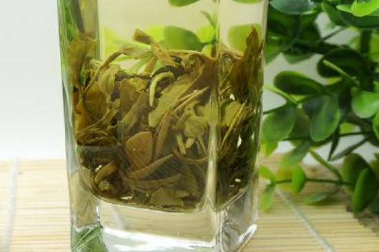 茉莉龍珠茶男人能喝嗎，男性夏季可以喝龍珠茶嗎