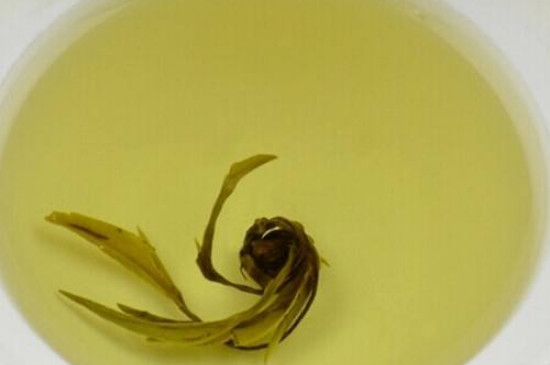 茉莉龍珠茶男人能喝嗎，男性夏季可以喝龍珠茶嗎