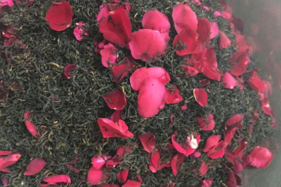 玫瑰花泡水喝的9大禁忌，喝玫瑰花茶有什么禁忌
