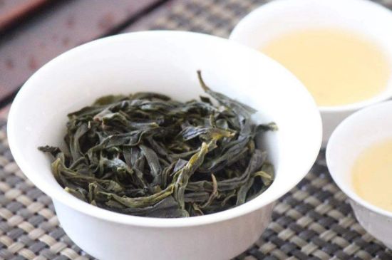 #<a href=http://www.shanghailijiu.com/chazhishi/ target=_blank class=infotextkey>茶葉知識(shí)</a>#鳳凰水仙茶葉的加工流程