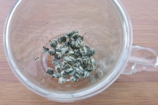 茉莉龍珠茶男人能喝嗎，男性夏季可以喝龍珠茶嗎