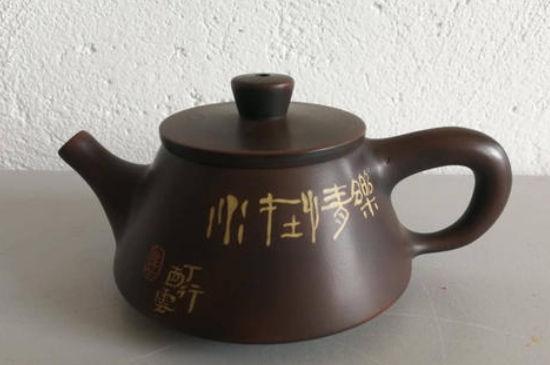四大名陶哪個(gè)泡茶最好，中國(guó)四大名陶主要泡什么茶？