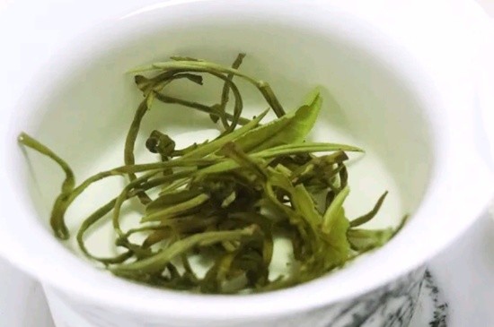 茉莉香珠跟龍珠有什么區(qū)別嗎，茉莉龍珠和茉莉香珠那個好？