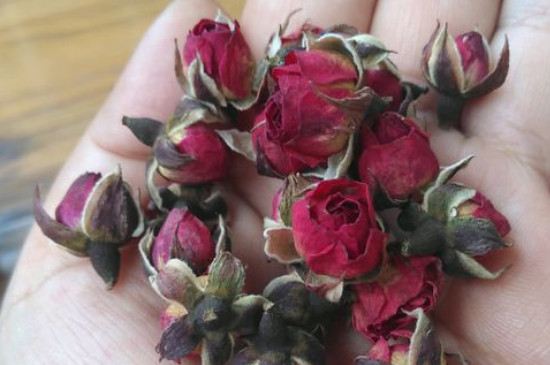 玫瑰花泡水喝的9大禁忌，喝玫瑰花茶有什么禁忌
