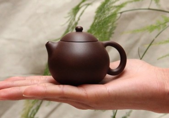 宜興紫砂壺四大經(jīng)典壺型叫什么，傳統(tǒng)紫砂四大名壺介紹