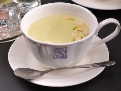 茉利花茶有什么功效作用，不適合什么人喝？