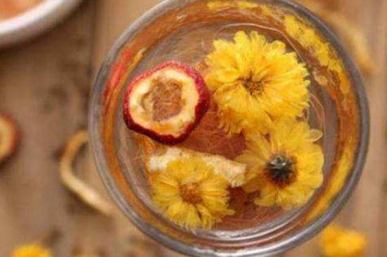 祛濕氣雙花茶，喝什么花茶祛濕氣排毒養(yǎng)顏