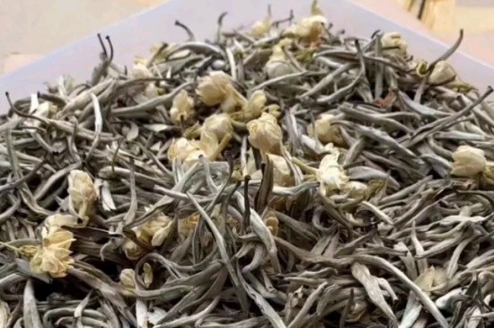 茉莉花花茶能煮嗎，喝茉莉花茶適合煮好還是泡好？