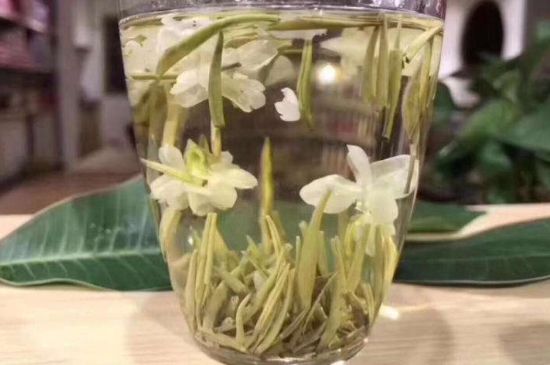 茉莉銀針屬于什么茶，茉莉銀針適合什么人喝？