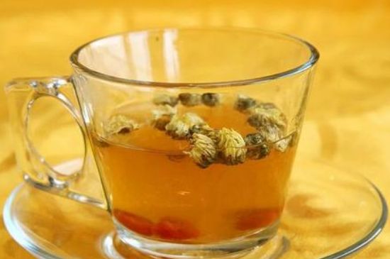 菊花茶的最佳搭配有哪幾樣，菊花茶和什么搭配喝效果好？