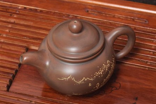 坭興陶主要泡什么茶，廣西坭興陶壺適合泡哪些茶？