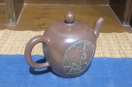 廣西欽州坭興陶可以泡多種茶嗎，坭興陶是一壺一茶嗎?