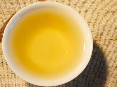 <a href=http://www.shanghailijiu.com/fenlei/wulongcha/ target=_blank class=infotextkey><a href=http://www.shanghailijiu.com/fenlei/wulongcha/ target=_blank class=infotextkey>烏龍茶屬于什么茶</a></a>，有什么功效與作用？