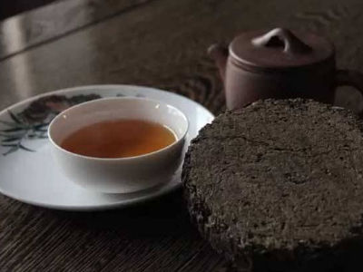 安化黑茶的功效，安化黑茶可以調(diào)理腸胃嗎？