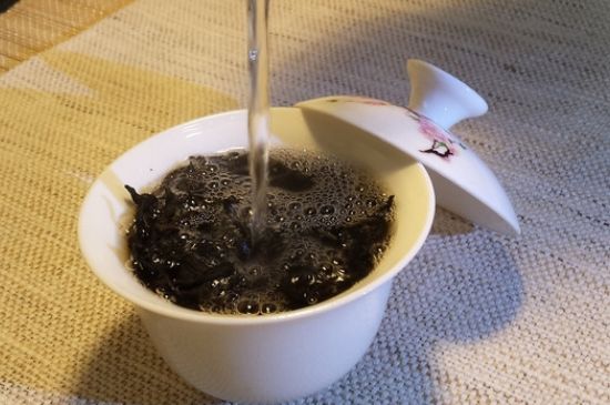大紅袍茶葉好嗎？大紅袍被譽(yù)為“茶中之王”！