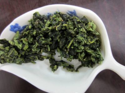鐵觀音毛茶茶梗可以泡水喝嗎，鐵觀音帶梗是不是好茶？