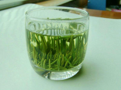 竹葉青茶怎么樣，檔次較高味道略苦價(jià)格比較貴