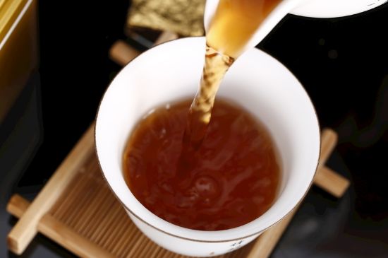 紅茶有6年了還能喝不，過期紅茶未必不能喝！
