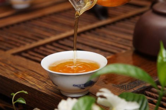 什么茶葉喝起來超級香，什么茶泡出來滿屋濃香?