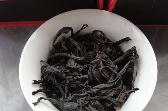 大紅袍四大品種有哪些，大紅袍的種類和著名品種特點介紹