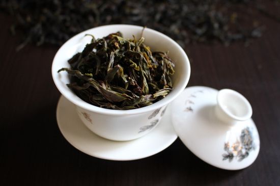 鋸朵仔跟鴨屎香哪個貴，鋸朵子和鴨屎香哪個好喝？