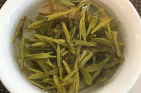 龍井好喝還是毛尖好喝，綠茶是龍井好還是毛尖好？