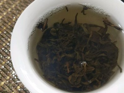 喝安化黑茶的副作用，長期飲用黑茶的副作用