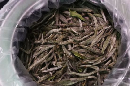 新白毫銀針和老白毫銀針的區(qū)別，新老白毫銀針的品質(zhì)特征