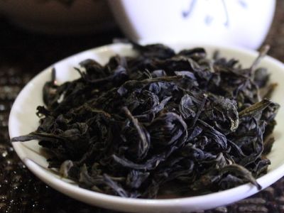 大紅袍好還是白茶好，福鼎白茶和大紅袍哪個(gè)貴？