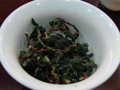 鐵觀音毛茶茶?？梢耘菟葐?，鐵觀音帶梗是不是好茶？