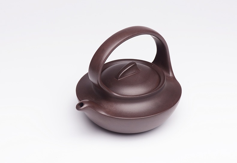 提梁精美紫砂壺，創(chuàng)意手工紫砂壺